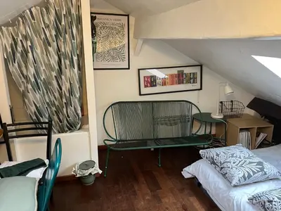 Un ou plusieurs lits dans un hébergement de l'établissement Pied à terre à Paris