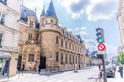 Quartier de l'appartement ou autre quartier proche