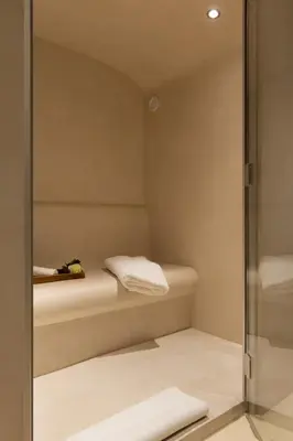 Un ou plusieurs lits dans un hébergement de l'établissement HIGHSTAY - Luxury Serviced Apartments - Saint-Germain I