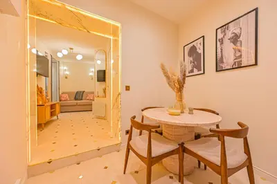Coin salon dans l'établissement Montparnasse Signature Apartments