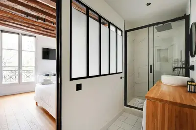 Cuisine ou kitchenette dans l'établissement New studio for 2 people - Le Marais