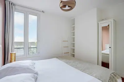 Un ou plusieurs lits dans un hébergement de l'établissement Superb apartment - 2BR - 4 P - Ivry-sur-Seine
