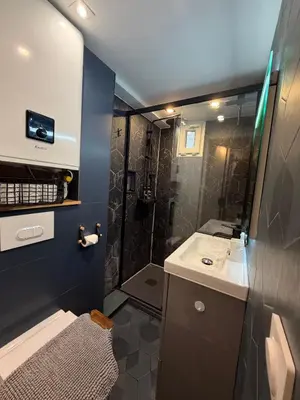 Salle de bains dans l'établissement 20 sqm appartment with bedroom near Montmartre