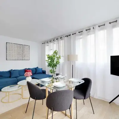 Beautiful Apartment 2BR 6P – Eiffel Tower