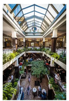 Restaurant ou autre lieu de restauration dans l'établissement Studio proche de Tour Eiffel