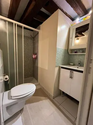 Salle de bains dans l'établissement Cosy studio Montorgueil paris centre