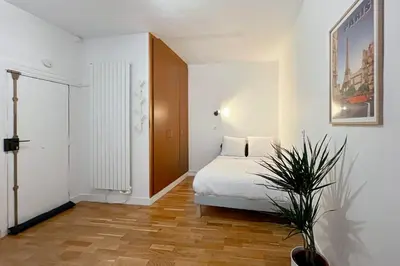 Un ou plusieurs lits dans un hébergement de l'établissement Charming apartment near Bastille