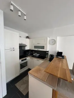 Cuisine ou kitchenette dans l'établissement Comfort & charm - apartment for up to 6 guests