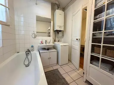Salle de bains dans l'établissement L'appartement Pyrénées