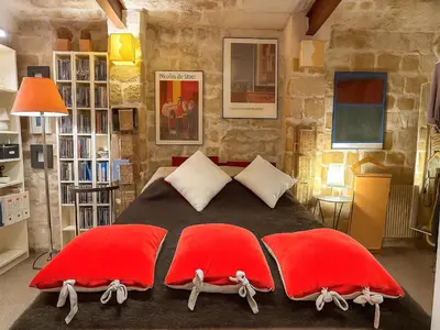 Un ou plusieurs lits dans un hébergement de l'établissement Le Loft Villehardouin