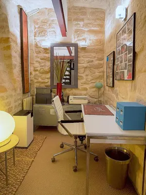 Coin salon dans l'établissement Le Loft Villehardouin