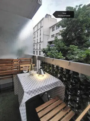 Plan de l'établissement Studio avec balcon, Paris 6e