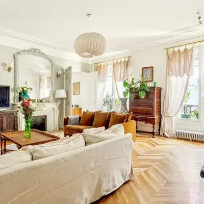 Luxury 4 bedroom Apt 160m2 2 king 2 queen