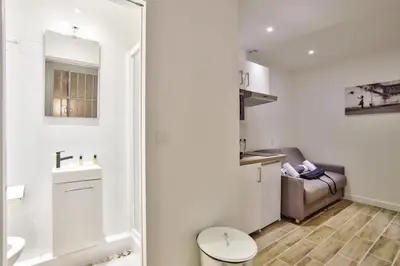 Salle de bains dans l'établissement Studio cosy rue du faubourg saint denis paris 10