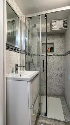 Salle de bains dans l'établissement Nation FS Antoine