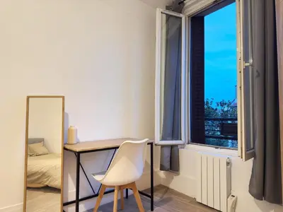 Coin salon dans l'établissement Aux portes de Paris