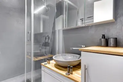 Salle de bains dans l'établissement Appartement d'exception a deux pas du Jardin du Luxembourg