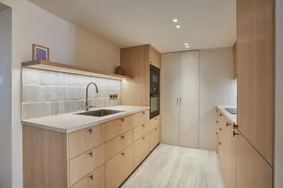 Cuisine ou kitchenette dans l'établissement Luxurious Apartment Place Vendome - Rue de la Paix