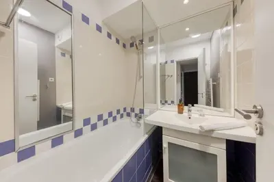 Salle de bains dans l'établissement Le Rustique - Porte de Versailles Apartment