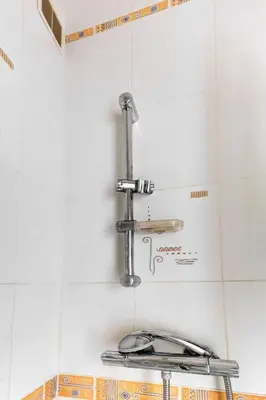 Salle de bains dans l'établissement Charmant Studio au Coeur du 13e - Rue Nationale