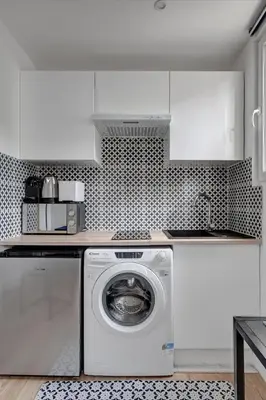 Cuisine ou kitchenette dans l'établissement 522 Tocqueville Suite - Cozy apartment in Paris 17