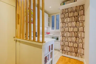 Cuisine ou kitchenette dans l'établissement Comfortable apt 1BR 2P – Paris 11th