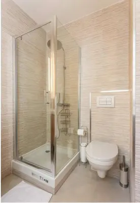 Salle de bains dans l'établissement Superbe appartement proche de Nation