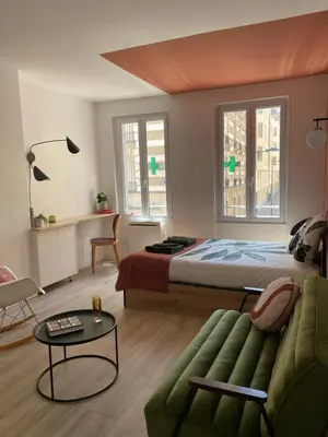 Coin salon dans l'établissement Le studio parisien