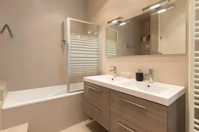Salle de bains dans l'établissement Luxurious Apartment in the Heart of Paris