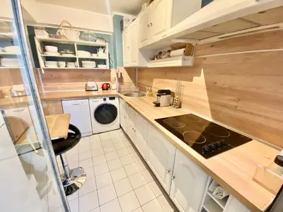 Cuisine ou kitchenette dans l'établissement Saint Lambert Terrace