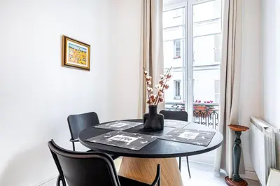 Plan de l'établissement GuestReady - Charming Retreat near Champs de Mars