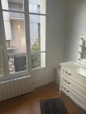 Cuisine ou kitchenette dans l'établissement Cute appartement