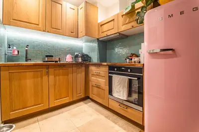 Cuisine ou kitchenette dans l'établissement Duplex d'exception et atypique à Montmartre