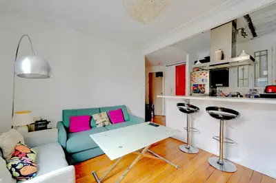 Cuisine ou kitchenette dans l'établissement Loft spacieux et lumineux - Paris