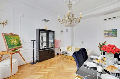 Plan de l'établissement Luxury 2BDR 6P apartment - Arc de Triomphe