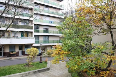 Plan de l'établissement Spacious apartment with terrace near the Marais
