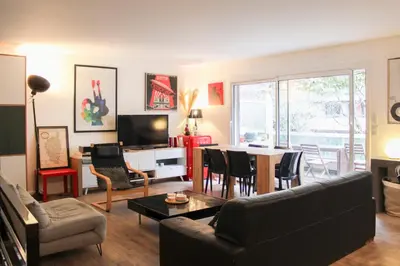 Plan de l'établissement Spacious apartment with terrace near the Marais