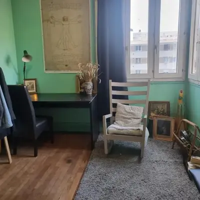 Grand appartement à Paris 20
