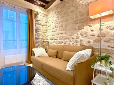 Coin salon dans l'établissement Paris Loft for 4 by Chatelet & Montorgueil & Metro N2-46