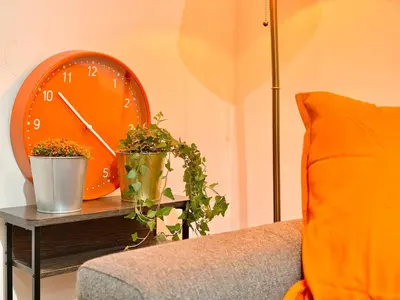 Coin salon dans l'établissement Cozy Latin Quarter Stay near the Seine & Metro & For 4 N6-10