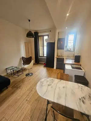 Coin salon dans l'établissement appartement aux portes de Paris