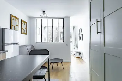 Plan de l'établissement Comfortable Apartment , Porte-Dorée District, Paris
