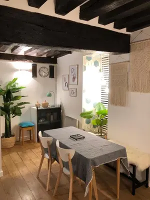 Coin salon dans l'établissement Duplex Charlot-lumineux