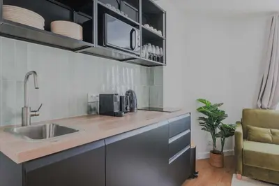 Plan de l'établissement Charming Flat - 1BR 4P - Voltaire Nation