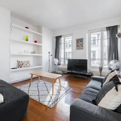 Appartement Paisible Proximite des Halle - 4P