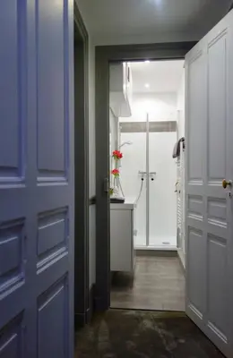 Salle de bains dans l'établissement Cuvier