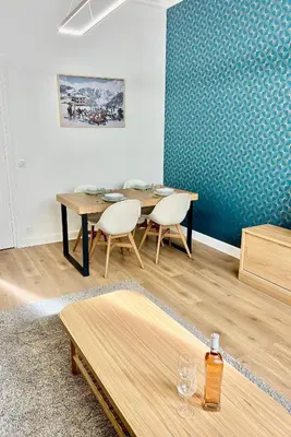 Plan de l'établissement Prestigieux ! Avenue Henri Martin ! Tour Eiffel !