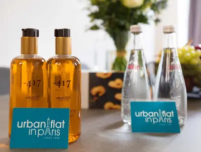 Boissons dans l'établissement UrbanFlat 207 - Beautiful Studio in the center of Paris
