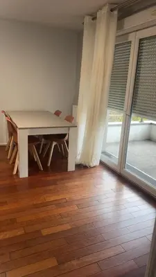 Plan de l'établissement Appartement confortable à Saint-Denis - 70 m² avec balcon