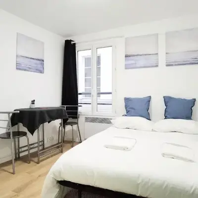 Studio Near Metro & Marais & Hotel de Ville & Seine